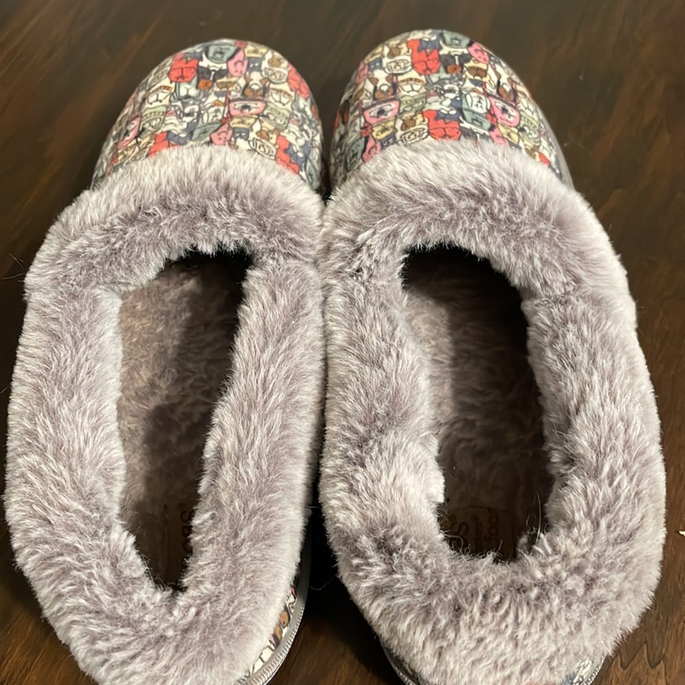 BOBS from Skechers Multicolor Dog Print Slippers - Picture 3 of 5